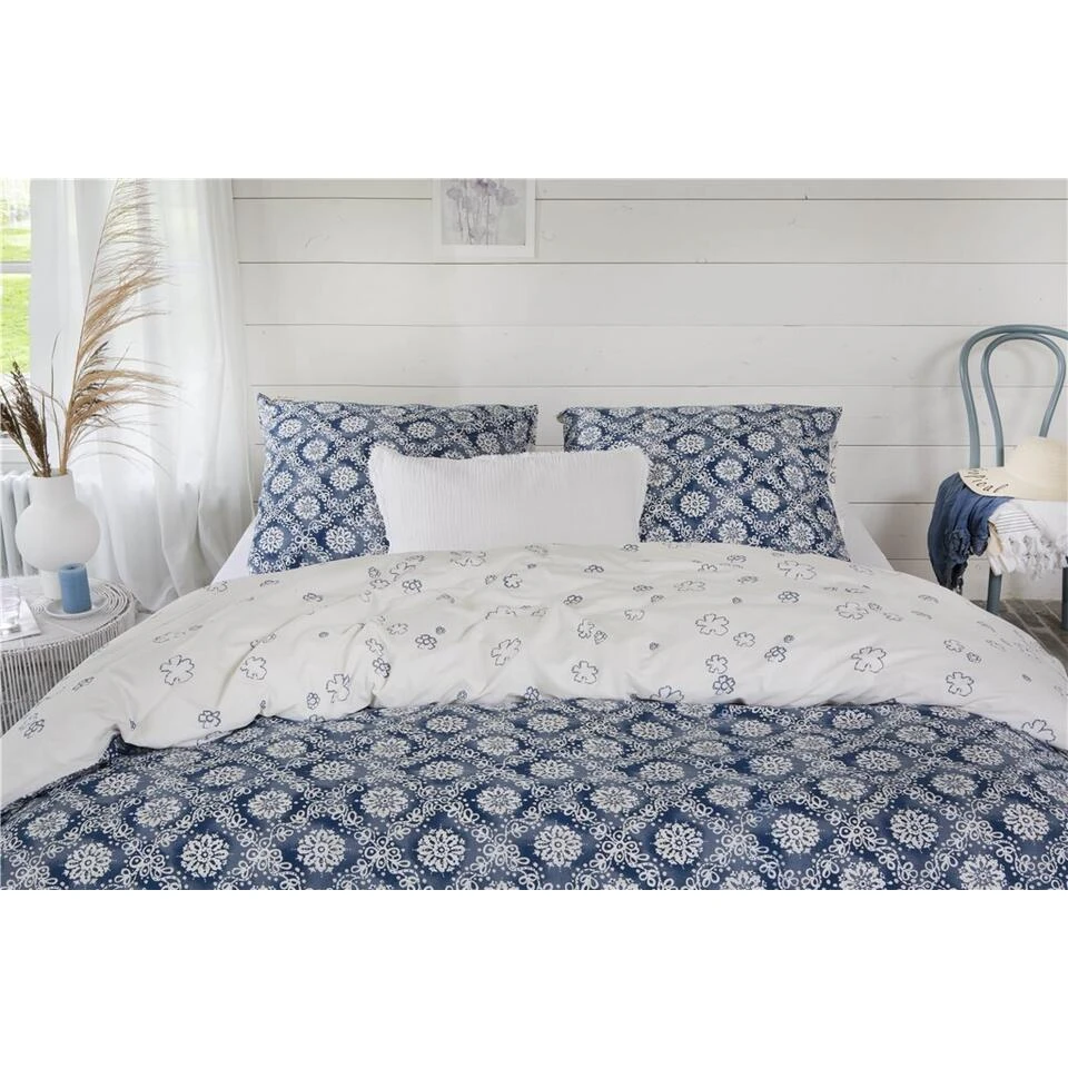 Walra - Dekbedovertrek Crossed Flowers - 240x220 Cm - Blauw / Off White 5 Walra - Dekbedovertrek Crossed Flowers - 240x220 Cm - Blauw / Off White - Afbeelding 3