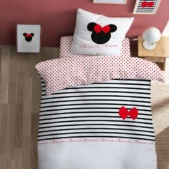 Disney Minnie Mouse Dekbedovertrek, Stripes - 140 X 200 Cm + 63 X 63 Cm - Katoen -Kwaliteit Geselecteerde Dekbedovertrekkenwinkel 1000025440 0102
