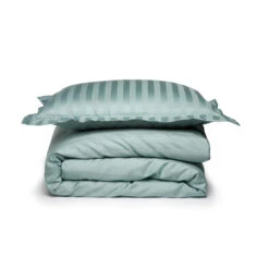 Damai Dekbedovertrek Katoen-satijn - 140x200/220cm - Mist Groen Gestreept 7 Damai Dekbedovertrek Katoen-satijn - 140x200/220cm - Mist Groen Gestreept -Kwaliteit Geselecteerde Dekbedovertrekkenwinkel 1000030699 0101