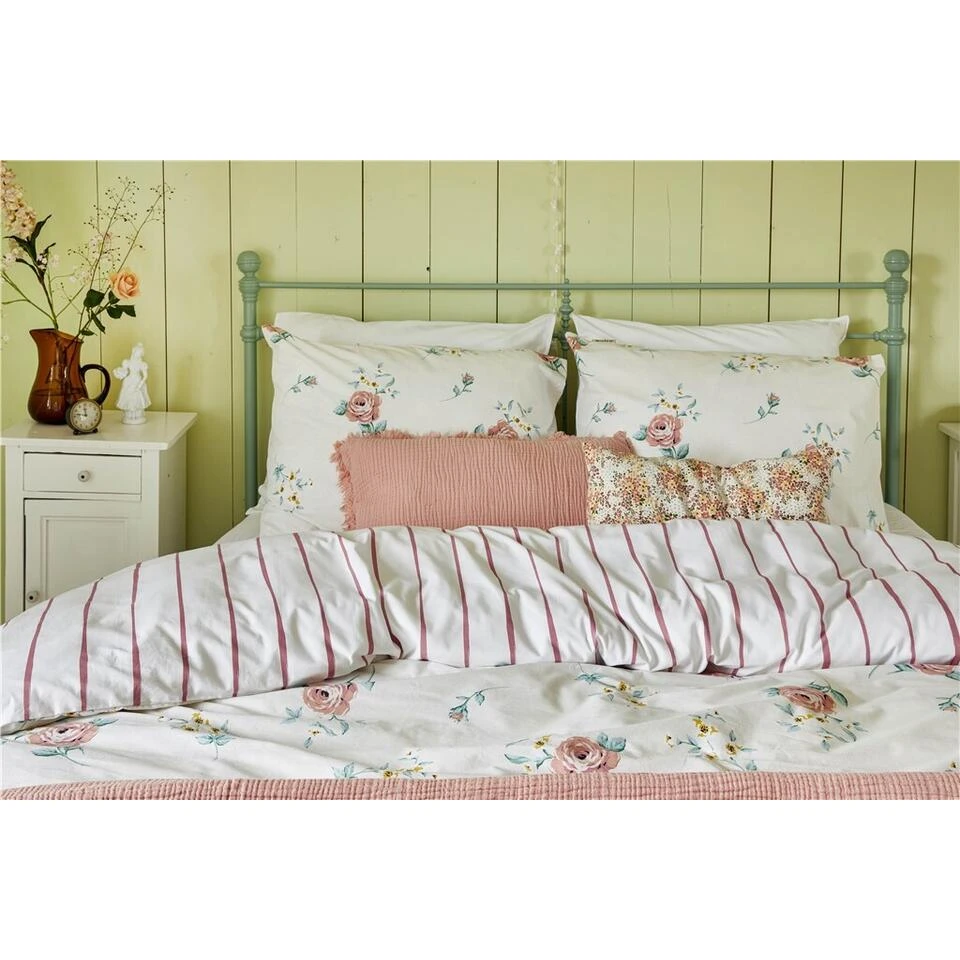 Walra - Dekbedovertrek Red Roses - 200x220 Cm - Off White 4 Walra - Dekbedovertrek Red Roses - 200x220 Cm - Off White - Afbeelding 2