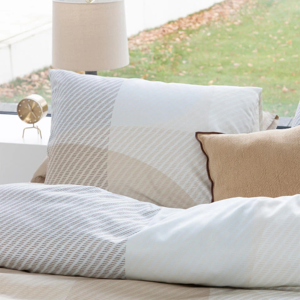 Damai Dekbedovertrek Moore - Satijn - 260x200/220 Cm - Butter Cream 6 Damai Dekbedovertrek Moore - Satijn - 260x200/220 Cm - Butter Cream - Afbeelding 4