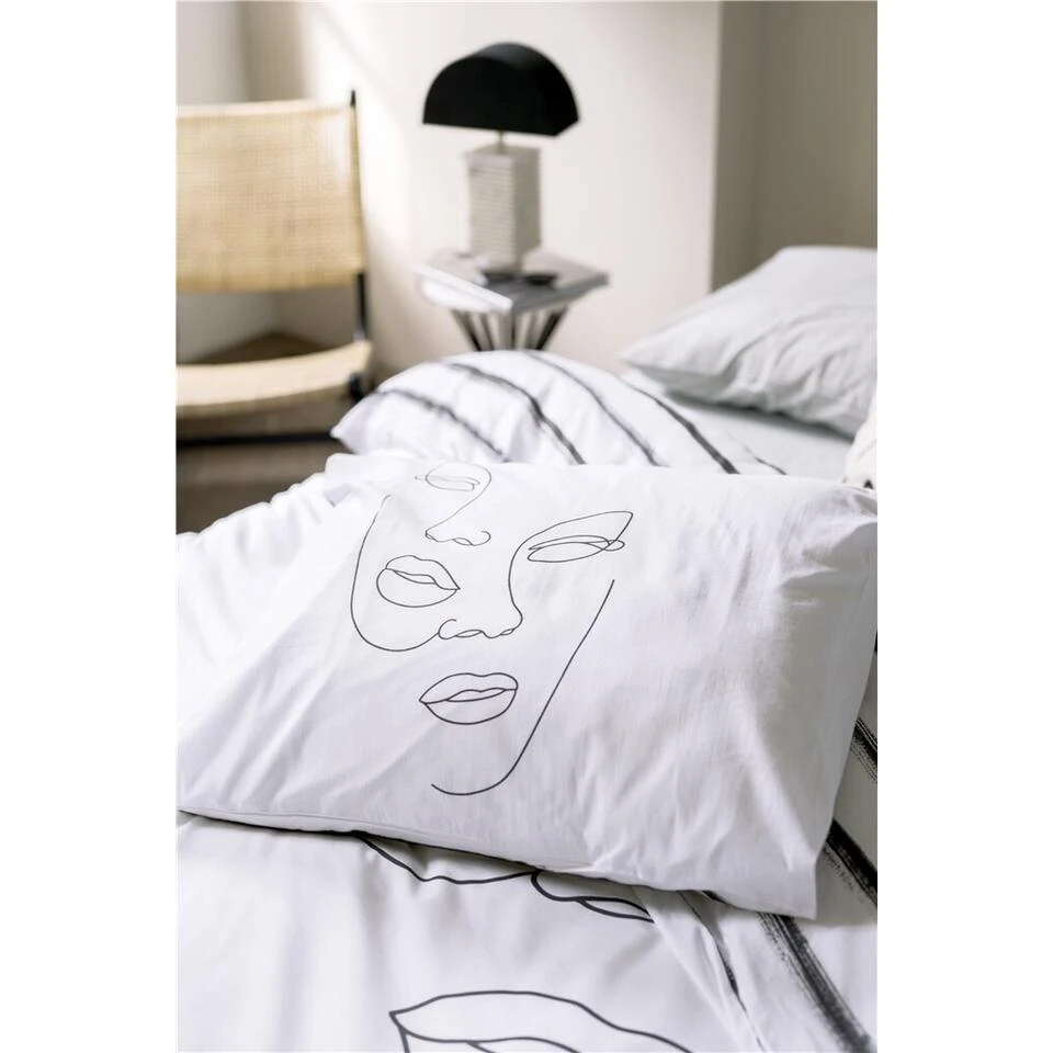 Dindi Home - Dekbedovertrek Tender Tattoo - 240x220 Cm - Wit 4 Dindi Home - Dekbedovertrek Tender Tattoo - 240x220 Cm - Wit - Afbeelding 2