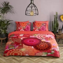 HIP Dekbedovertrek "Yuki" - Rood - (140x220 Cm) -Kwaliteit Geselecteerde Dekbedovertrekkenwinkel 1000058288 0102