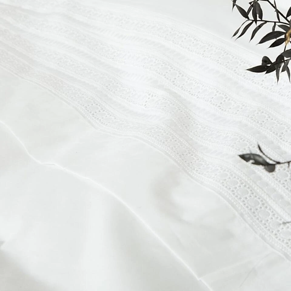 Town & Country Dekbedovertrek Camilla Wit-Lits-jumeaux (240 X 200/220 Cm) 5 Town & Country Dekbedovertrek Camilla Wit-Lits-jumeaux (240 X 200/220 Cm) - Afbeelding 3