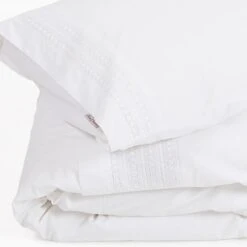 Town & Country Dekbedovertrek Camilla Wit-Lits-jumeaux (240 X 200/220 Cm) 9 Town & Country Dekbedovertrek Camilla Wit-Lits-jumeaux (240 X 200/220 Cm) -Kwaliteit Geselecteerde Dekbedovertrekkenwinkel 1000061611 0103