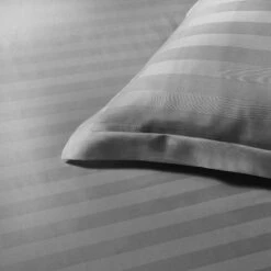 Papillon Dekbedovertrek Satijn Streep - 200x200/220 Cm - Grijs -Kwaliteit Geselecteerde Dekbedovertrekkenwinkel 1677683755 0102